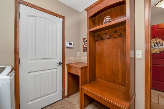 1324 N HAMILTON DR, Derby, KS 67037