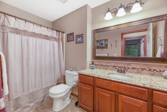 1324 N HAMILTON DR, Derby, KS 67037