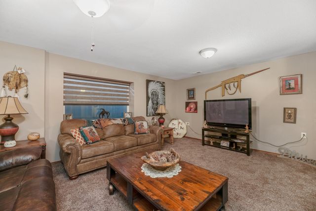 1324 N HAMILTON DR, Derby, KS 67037