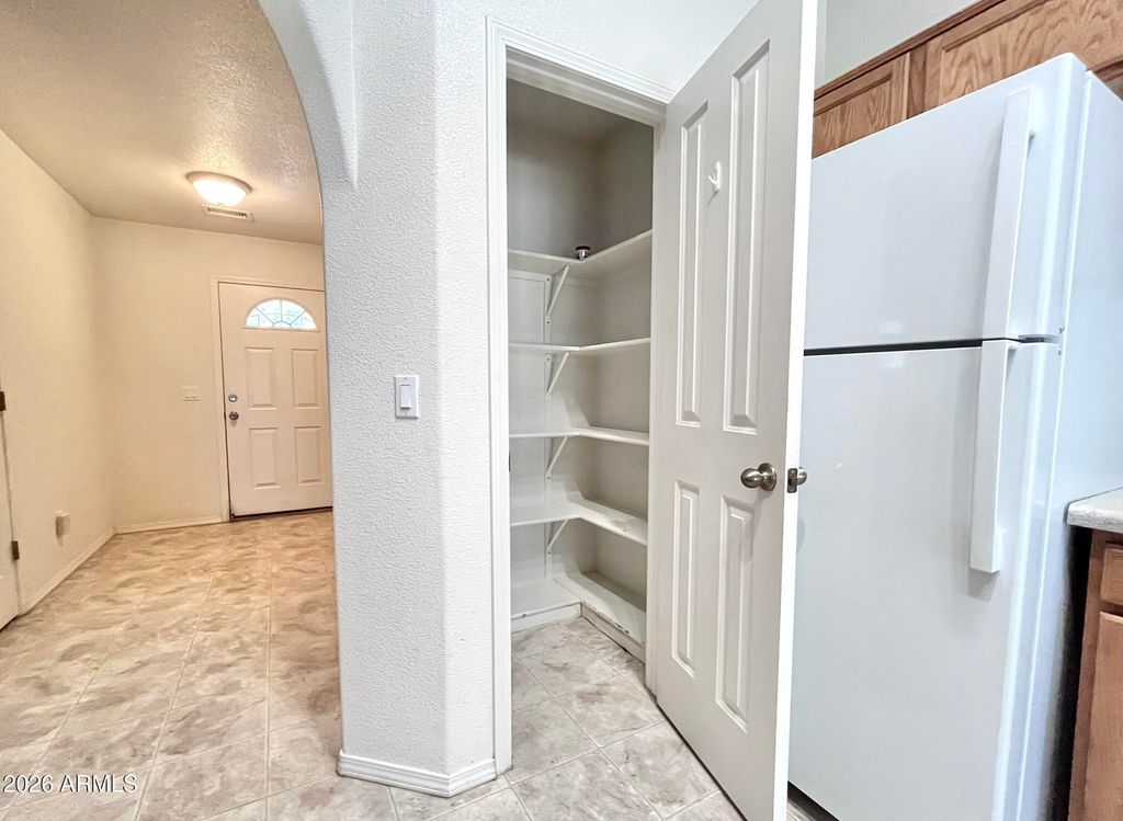 Image 10 of property listing at 4875 E CEDAR Drive, Rimrock, AZ 86335