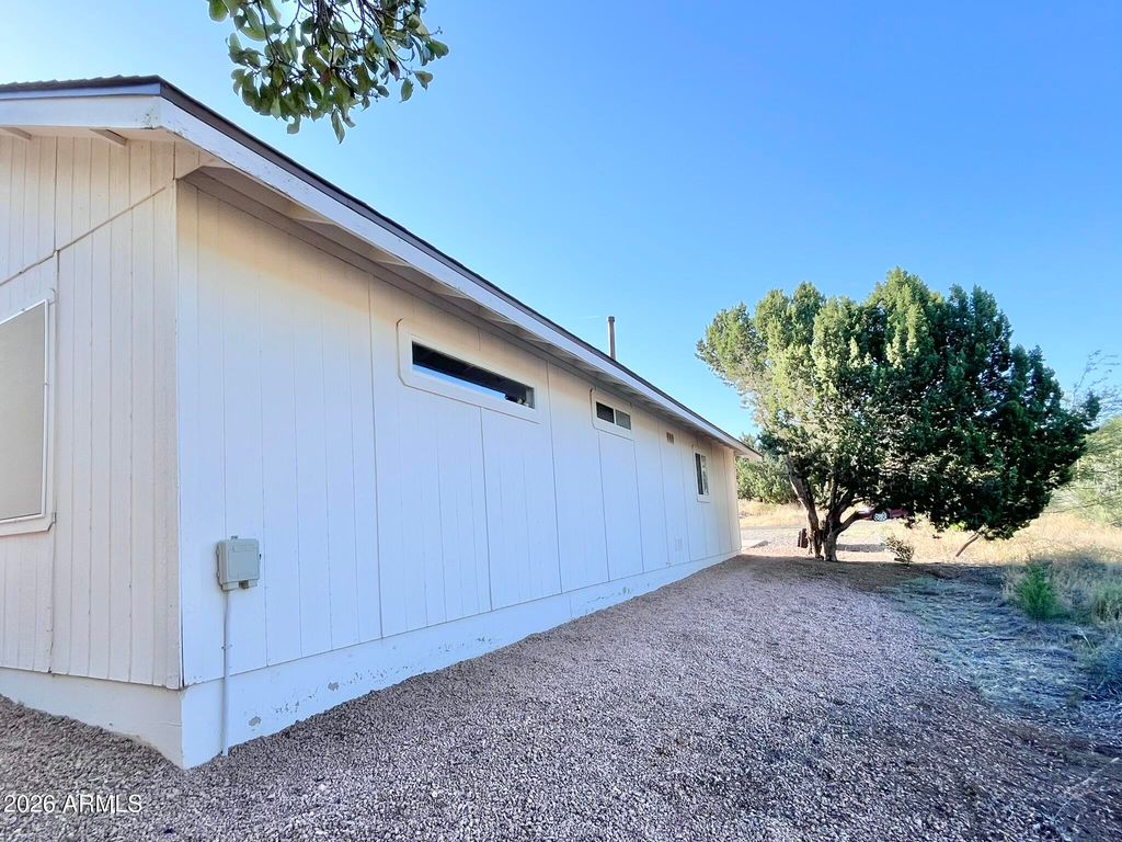 Image 32 of property listing at 4875 E CEDAR Drive, Rimrock, AZ 86335