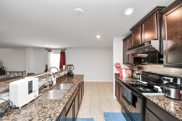 6242 El Oro Drive, Houston, TX 77048