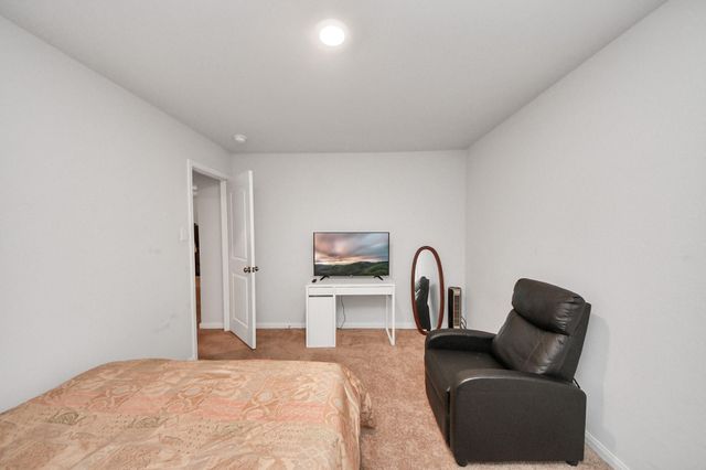 6242 El Oro Drive, Houston, TX 77048