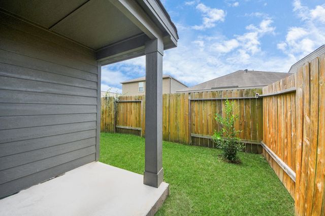6242 El Oro Drive, Houston, TX 77048