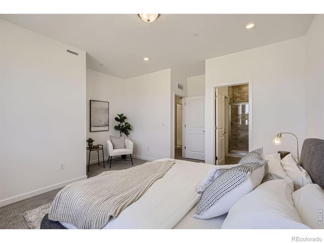 2817 Bear Springs Circle, Longmont, CO 80503