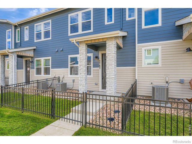 2817 Bear Springs Circle, Longmont, CO 80503