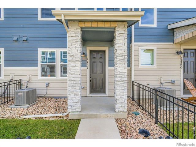 2817 Bear Springs Circle, Longmont, CO 80503