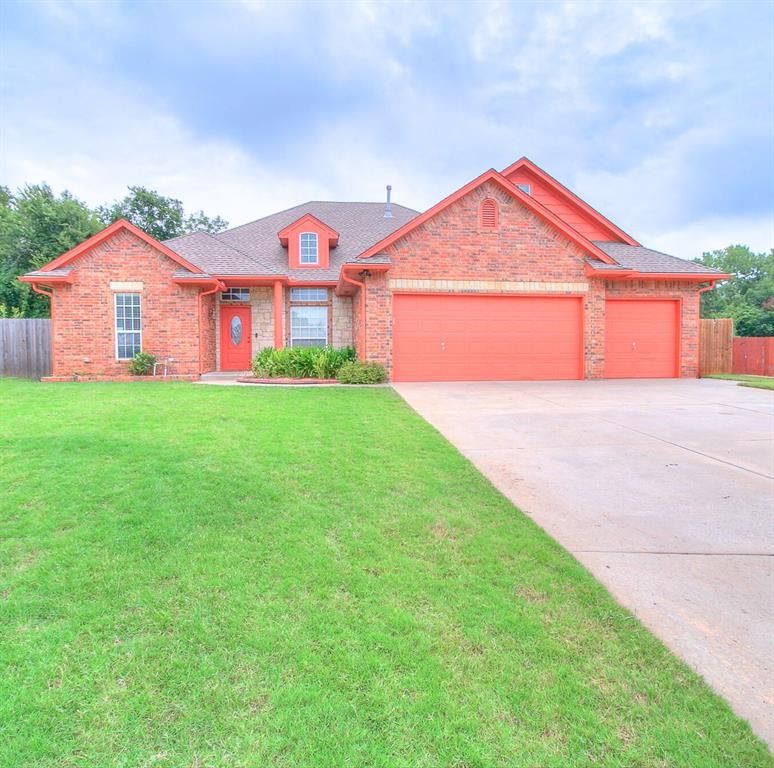 9412 Emily Lane, Midwest City, OK 73130