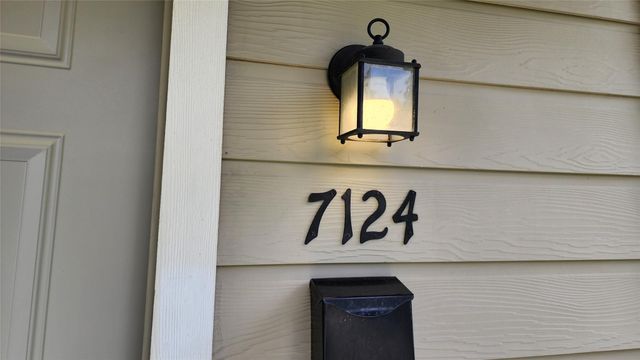7124 Linden Street, Houston, TX 77087