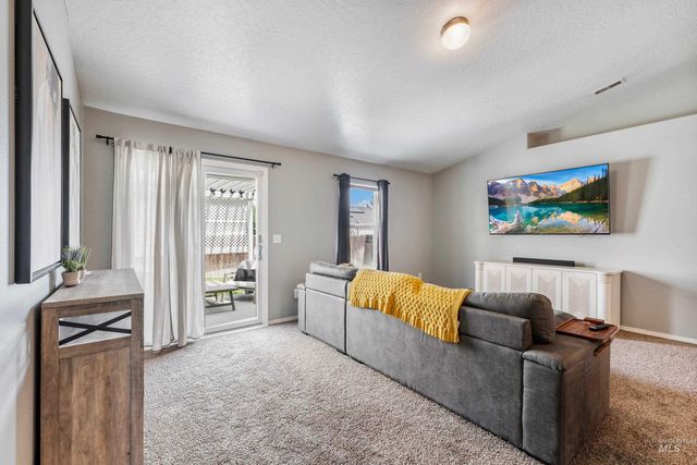 3119 Windward St, Caldwell, ID 83605