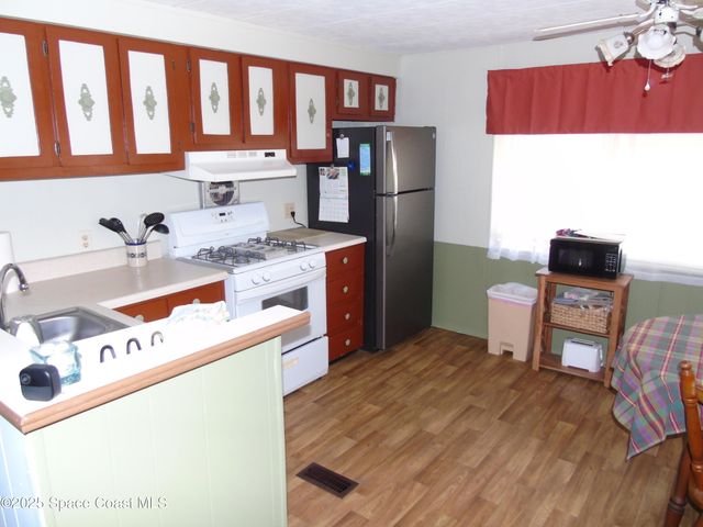 40 Annette Drive, Melbourne, FL 32904