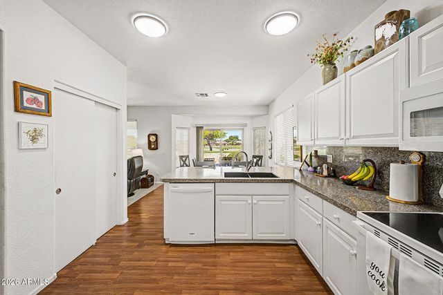 6836 S TAMARRON Way, Chandler, AZ 85249