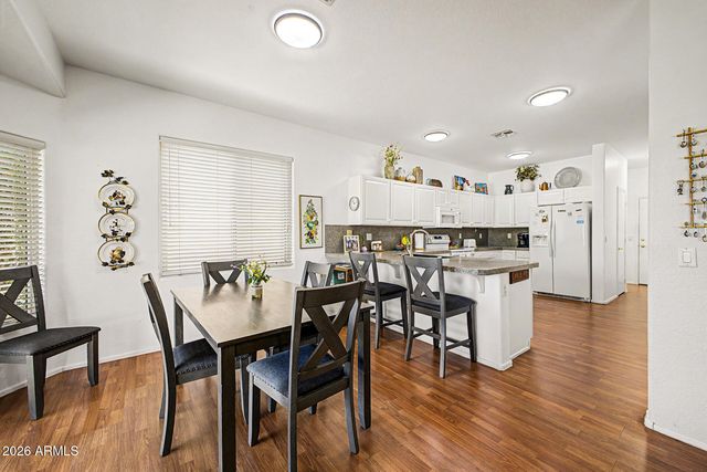 6836 S TAMARRON Way, Chandler, AZ 85249