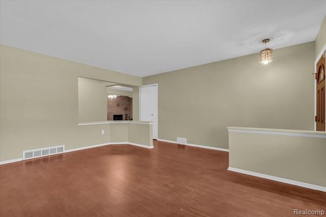 27739 Yvette Drive, Warren, MI 48088