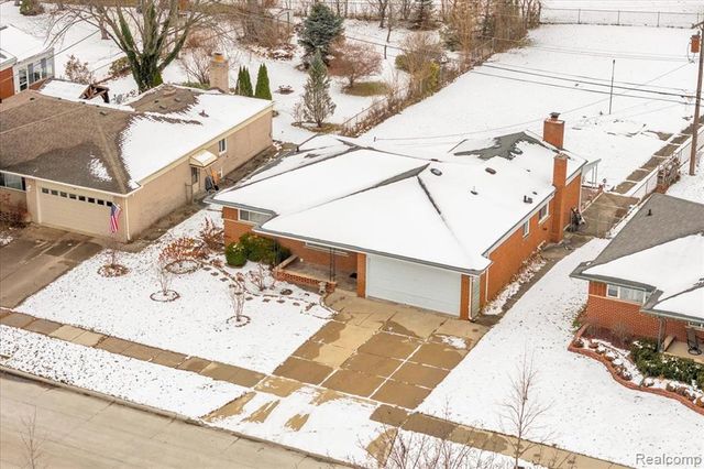 27739 Yvette Drive, Warren, MI 48088