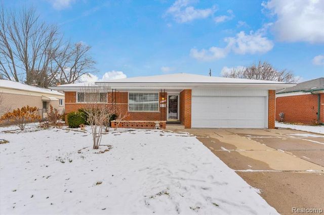 27739 Yvette Drive, Warren, MI 48088