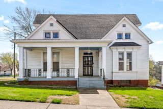 222 Union St Apt D, Clarksville, TN 37040