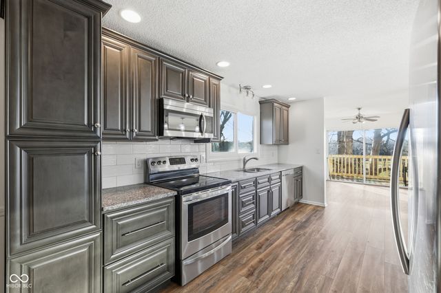 5181 Fairway Drive, Avon, IN 46123