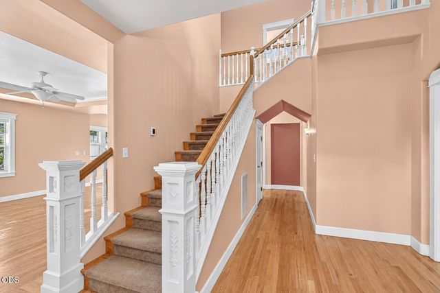720 G Street, Jacksonville, OR 97530