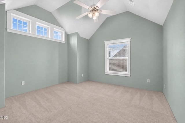 720 G Street, Jacksonville, OR 97530