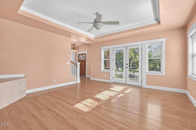 720 G Street, Jacksonville, OR 97530
