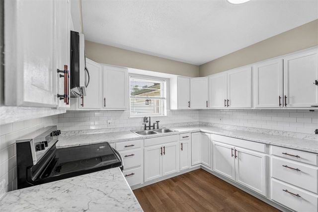 4522 SW Cherokee Ave, Lawton, OK 73505