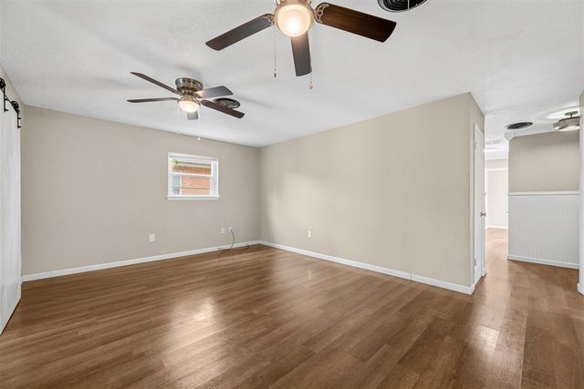 4522 SW Cherokee Ave, Lawton, OK 73505