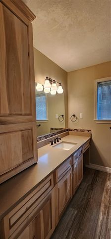 5312 Palm Drive, Dickinson, TX 77539