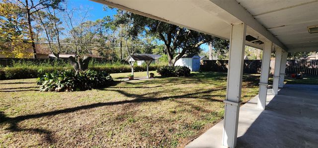 5312 Palm Drive, Dickinson, TX 77539