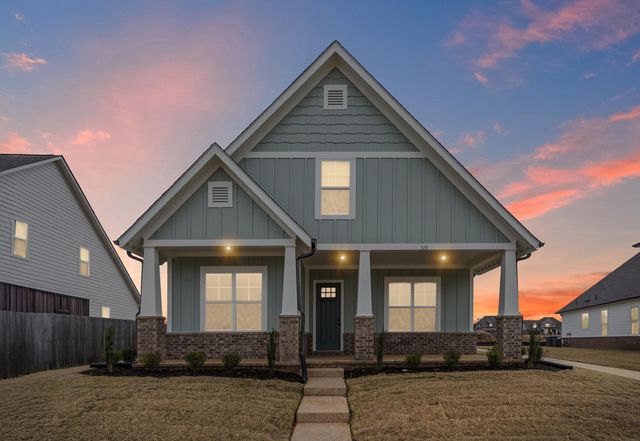 310 OAK HAVEN CIR, Oakland, TN 38060