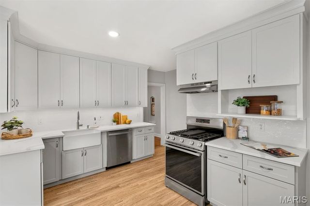 2633 Melvin Avenue, St Louis, MO 63144