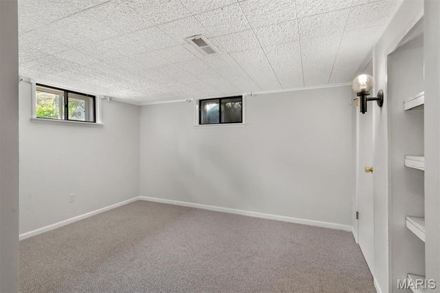 2633 Melvin Avenue, St Louis, MO 63144