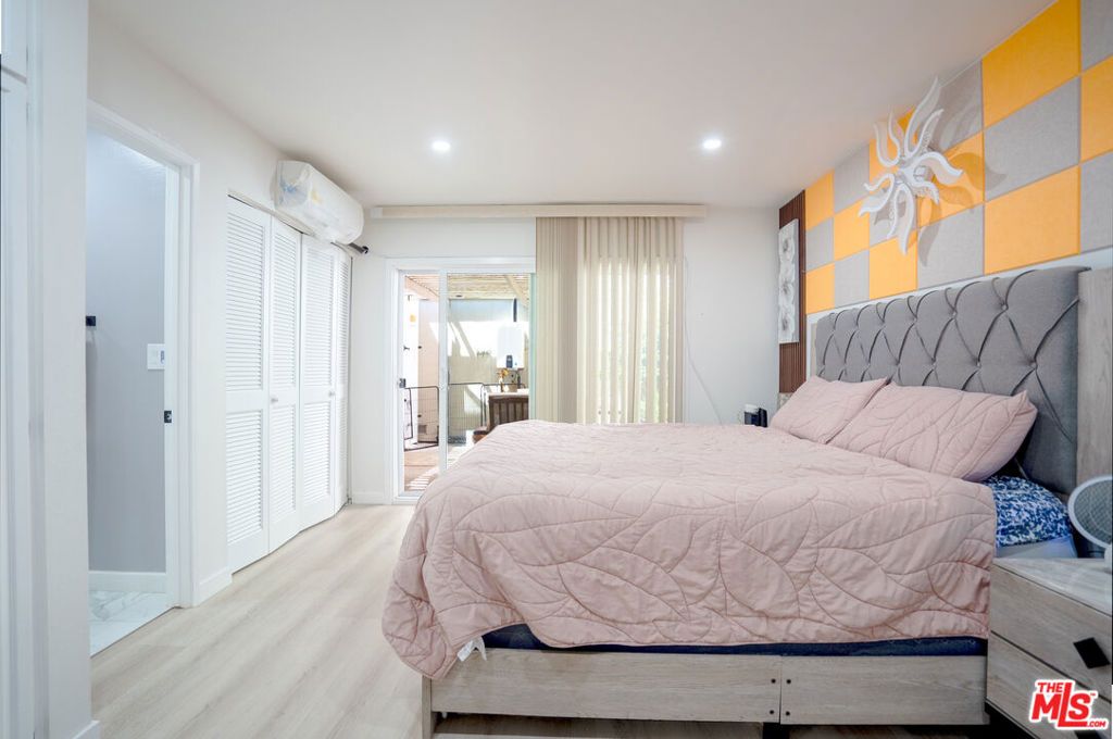 Image 13 of property listing at 12203 Santa Gertrudes Avenue 64, La Mirada, CA 90638