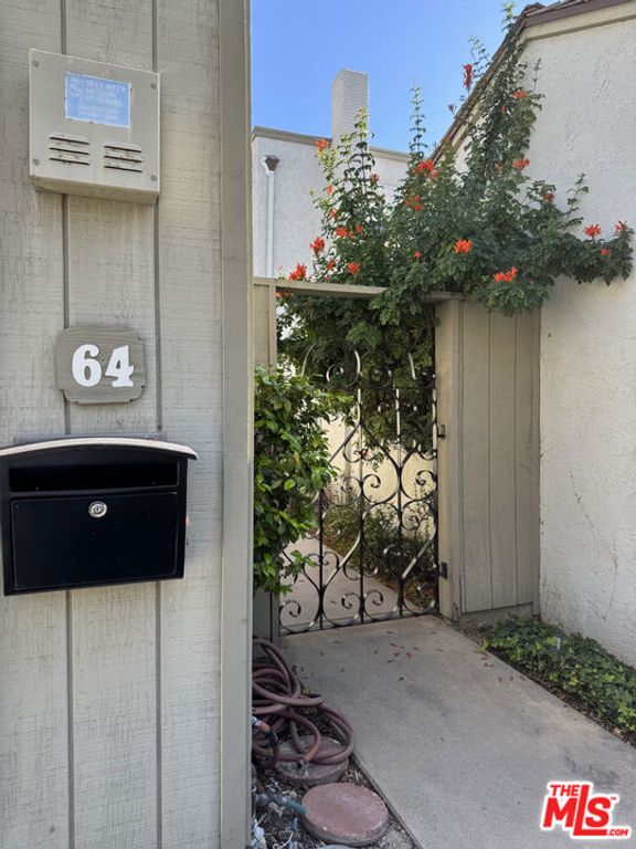 Image 4 of property listing at 12203 Santa Gertrudes Avenue 64, La Mirada, CA 90638