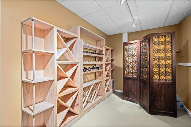720 Mullady Parkway, Libertyville, IL 60048