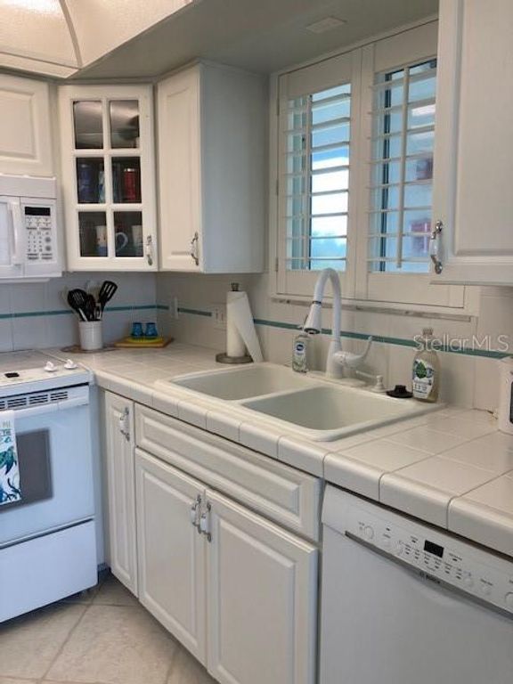 Image 14 of property listing at 3510 S OCEAN SHORE BOULEVARD 112, Flagler Beach, FL 32136