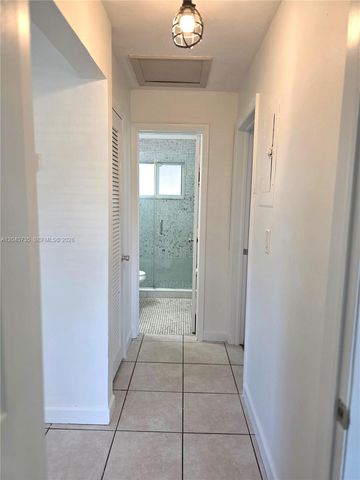 2111 N 26th Ave N, Hollywood, FL 33020