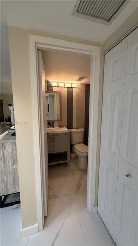 2333 Brickell Ave 1814, Miami, FL 33129