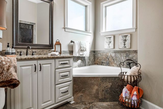 2008 Boulder, Little Rock, AR 72210