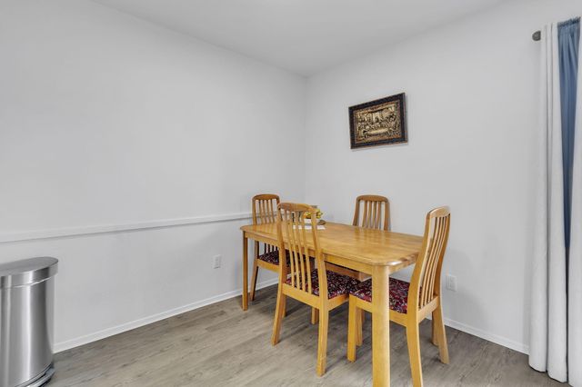 1601 Pennsylvania Street NE O1, Albuquerque, NM 87110