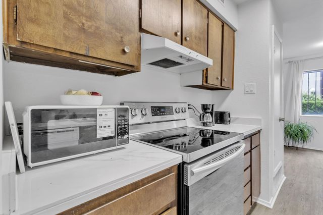 1601 Pennsylvania Street NE O1, Albuquerque, NM 87110