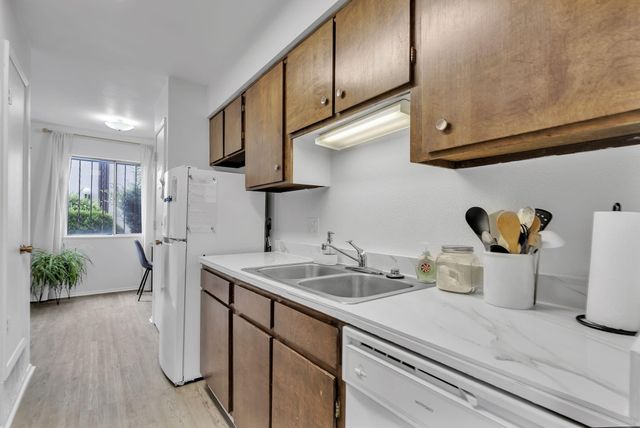 1601 Pennsylvania Street NE O1, Albuquerque, NM 87110