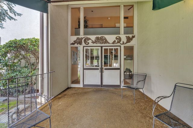 1601 Pennsylvania Street NE O1, Albuquerque, NM 87110