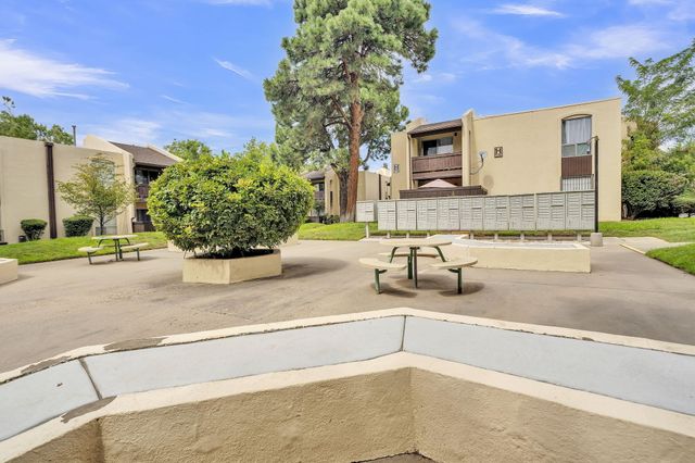 1601 Pennsylvania Street NE O1, Albuquerque, NM 87110