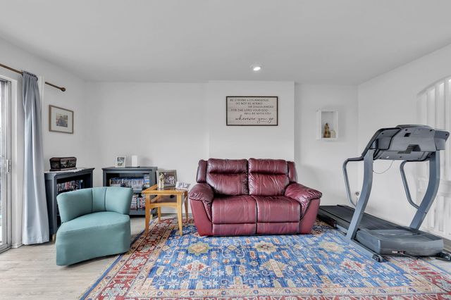 1601 Pennsylvania Street NE O1, Albuquerque, NM 87110