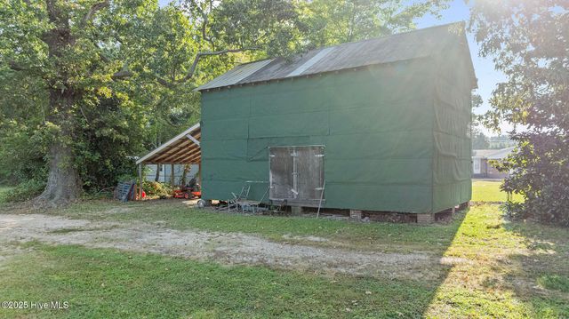 1552 Mt Carmel Church Road, Pikeville, NC 27863