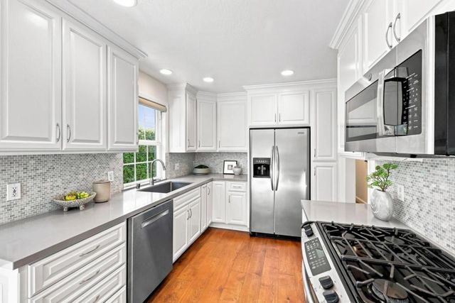 115 Walnut Street, Menlo Park, CA 94025