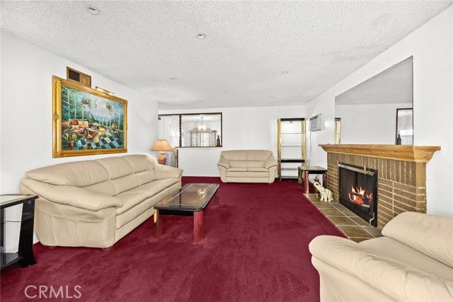 20010 Earlie Avenue, Carson, CA 90746