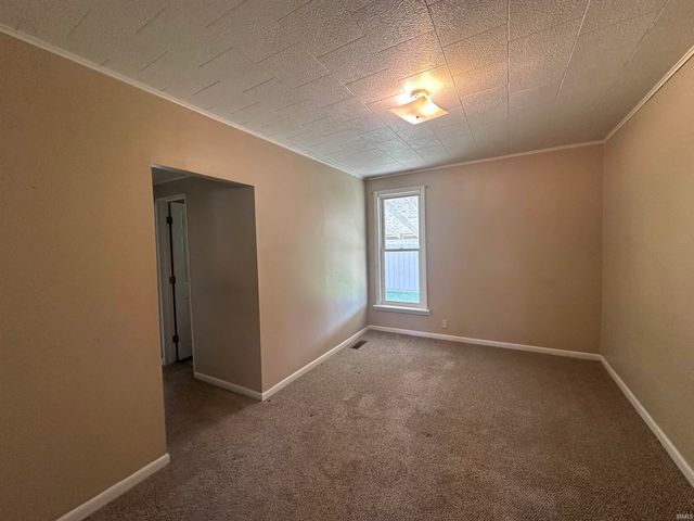 489 NE 11th Street, Linton, IN 47441