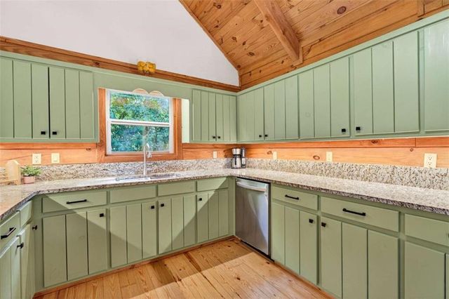 285 Julep Circle, Ellijay, GA 30540